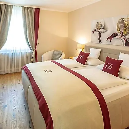 Donauhof - Garni 호텔 4*