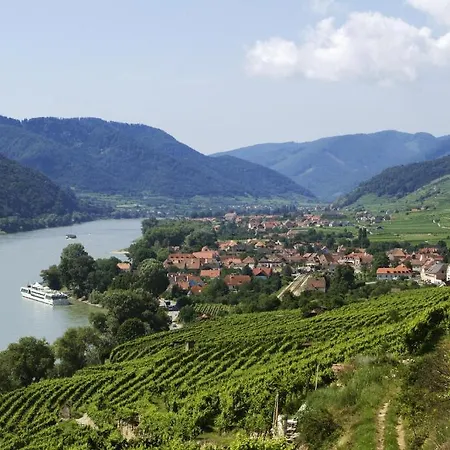 Hotel Donauhof - Garni 4*