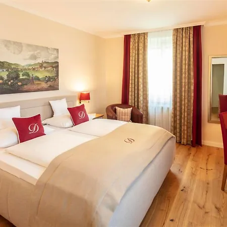 Hotel Donauhof - Garni 4*