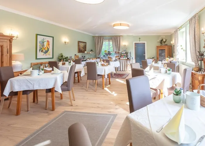 Donauhof - Garni Hotel Weissenkirchen in der Wachau