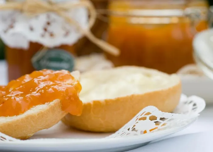 Donauhof - Garni Hotel 4*